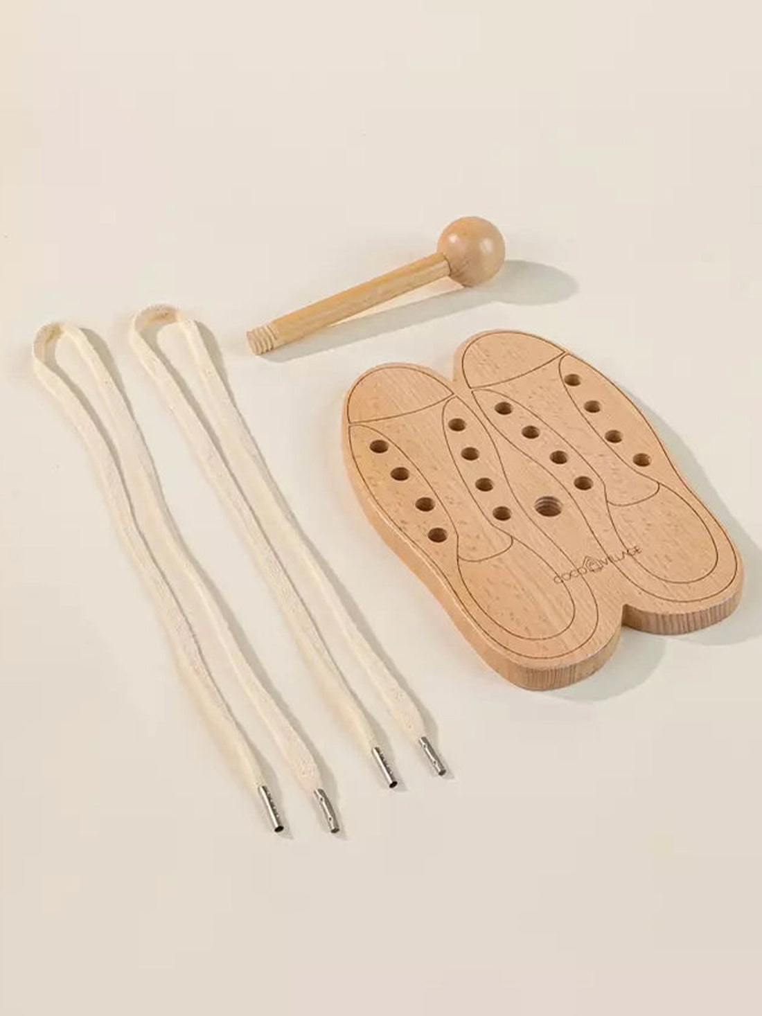 WOODEN LACING GAME