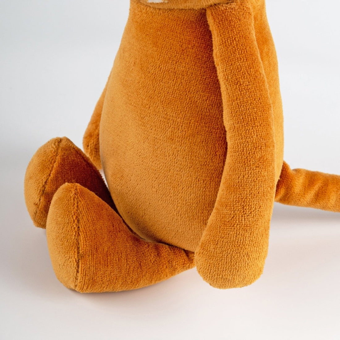 Arthur the Lion Plush Toy - Norman & Jules