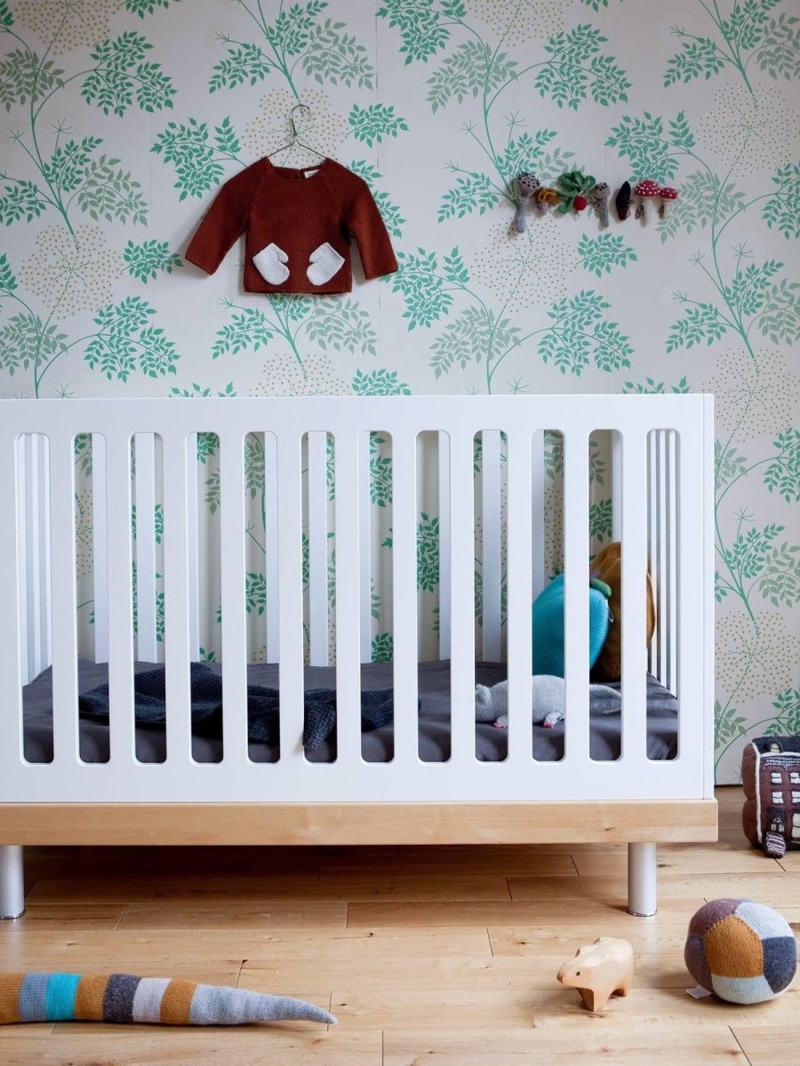 CLASSIC COLLECTION CRIB, WALNUT - Norman & Jules
