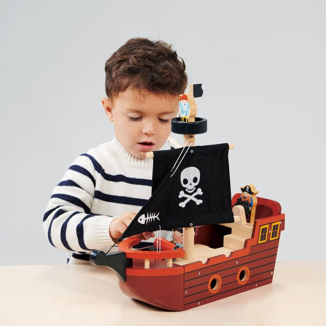 Fishbones Pirate Ship - Norman & Jules