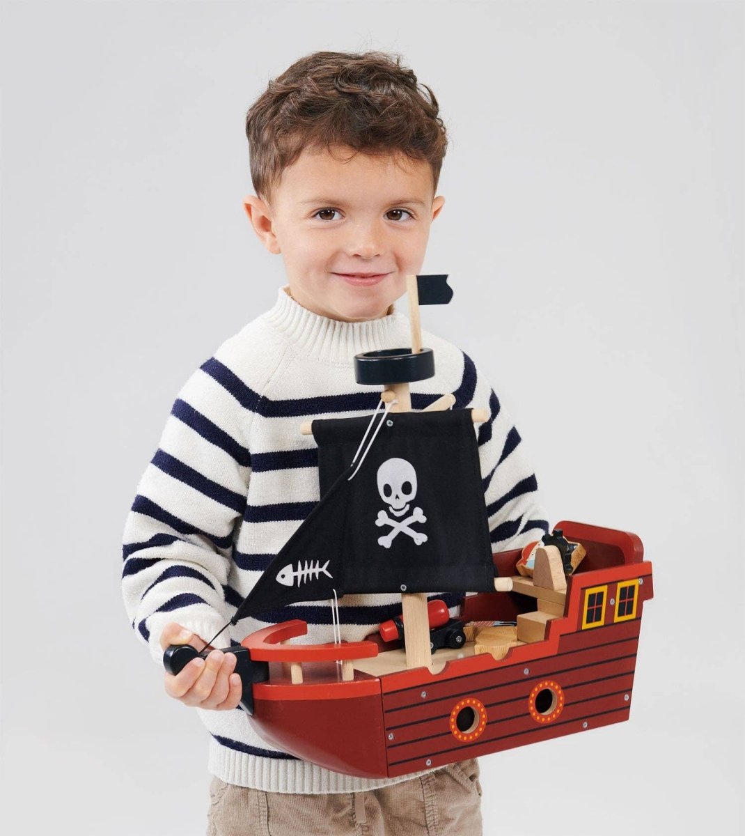 Fishbones Pirate Ship - Norman & Jules