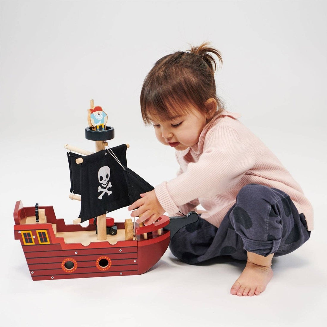 Fishbones Pirate Ship - Norman & Jules